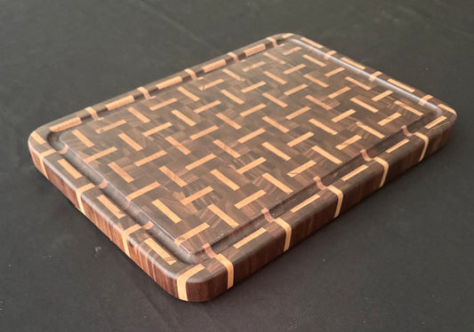 L1018 - Walnut Maple Weave