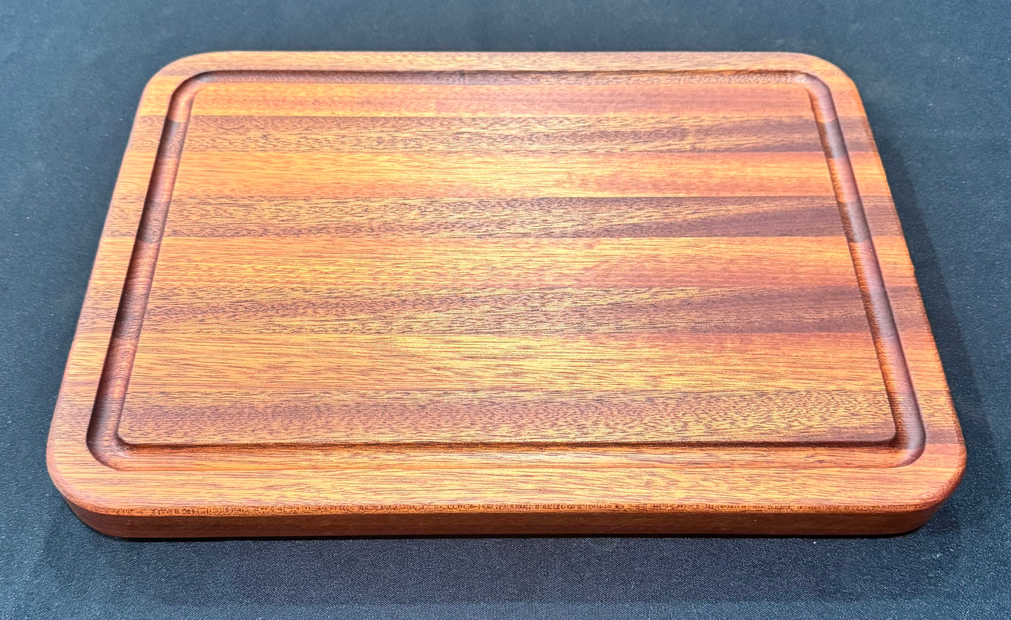 M1022 -Sapele Board