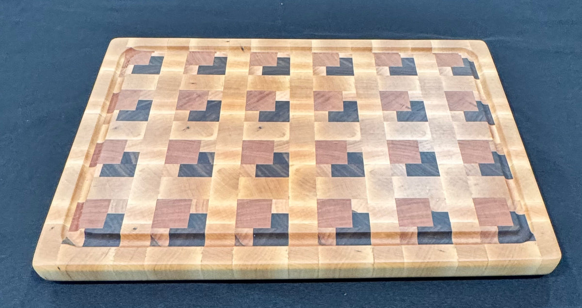 L1039 - 3D Floating Block Cutting Board